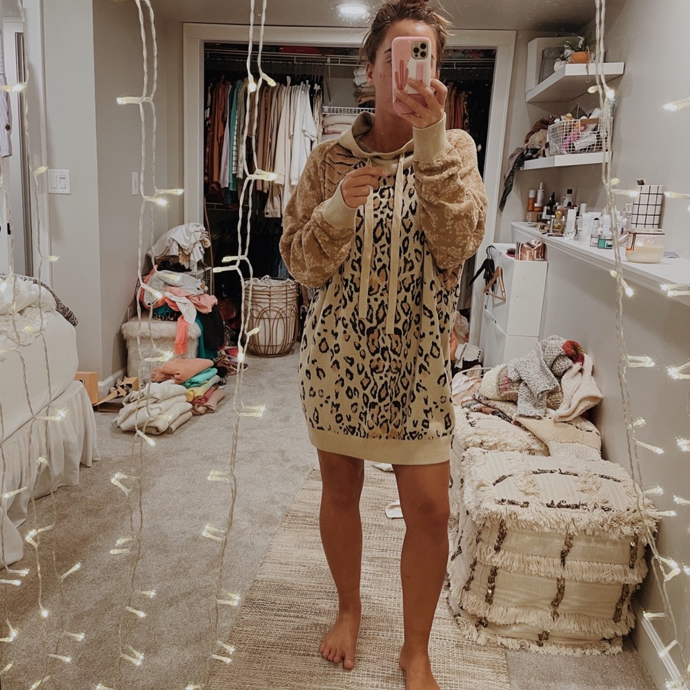 Free People Nala Sweatshirt/Hoodie Size Small